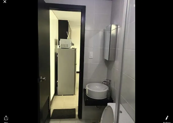 Apartahotel San Lorenzo Place Manila